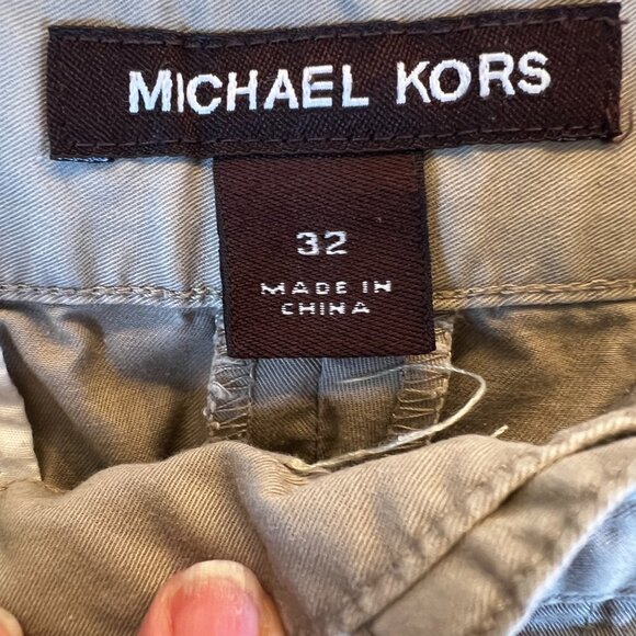Michael Kors Men's Classic Flat Front‎ Khaki Shorts Size 32 - Picture 2 of 9